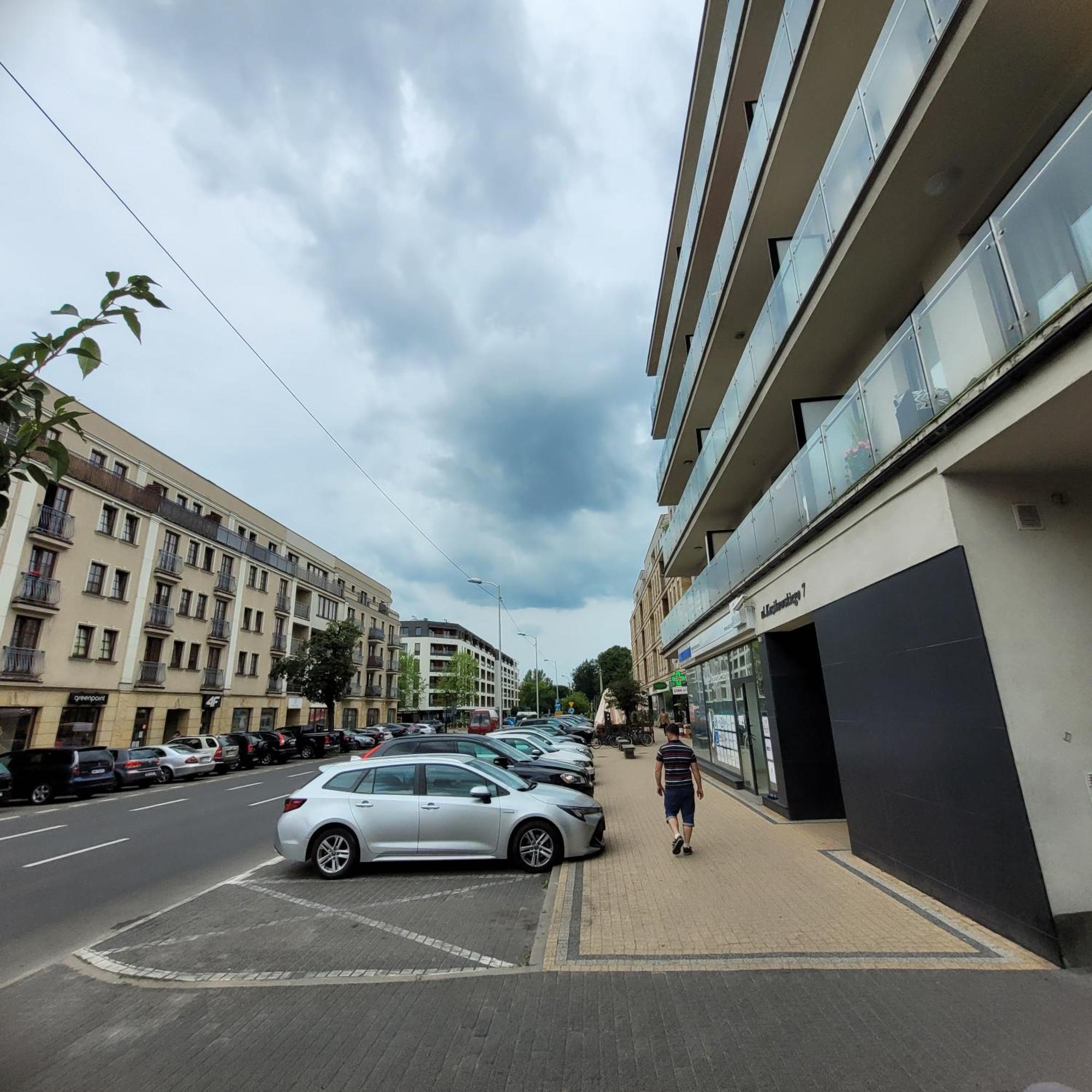Oskar Apartament Centrum Pkp Mińsk Mazowiecki Εξωτερικό φωτογραφία