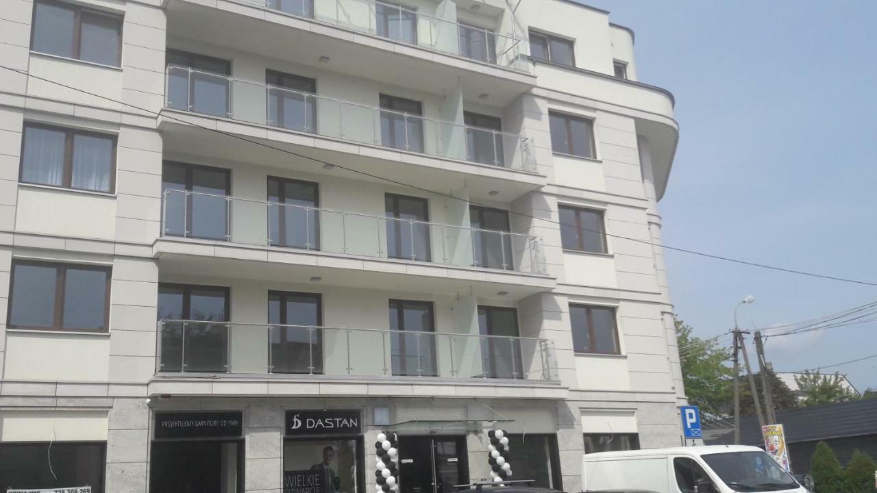 Oskar Apartament Centrum Pkp Mińsk Mazowiecki Εξωτερικό φωτογραφία