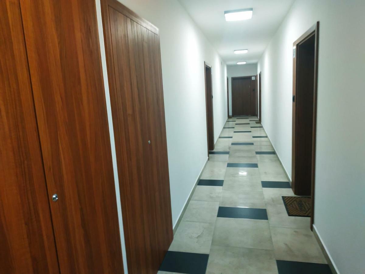 Oskar Apartament Centrum Pkp Mińsk Mazowiecki Εξωτερικό φωτογραφία